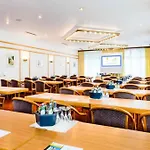 فندق Taste Dresden-ehemals Residenz Alt 4*