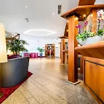فندق Taste Dresden-ehemals Residenz Alt 4*