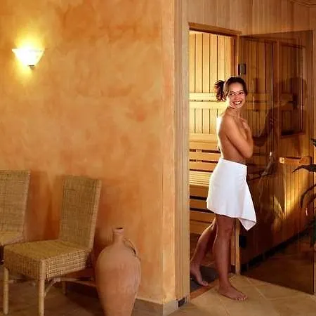 Hotell Taste Dresden-ehemals Residenz Alt 4*