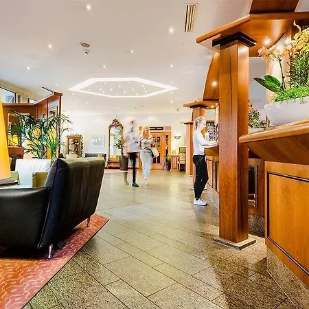 Ringhotel Residenz Alt 4*