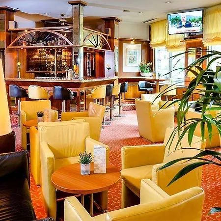 Hotel Taste Dresden-ehemals Residenz Alt 4*