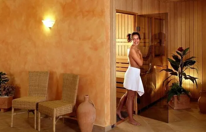 Отель Taste Dresden-ehemals Residenz Alt 4*