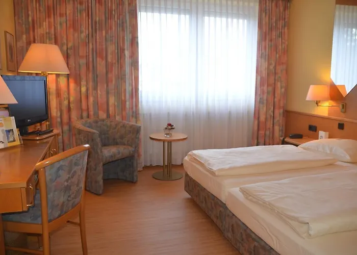 Taste Dresden-ehemals Residenz Alt 4* Дрезден